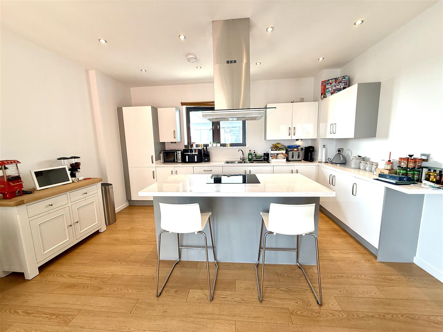 South Quay, Kings Road, Marina, Swansea, SA1 8AJ